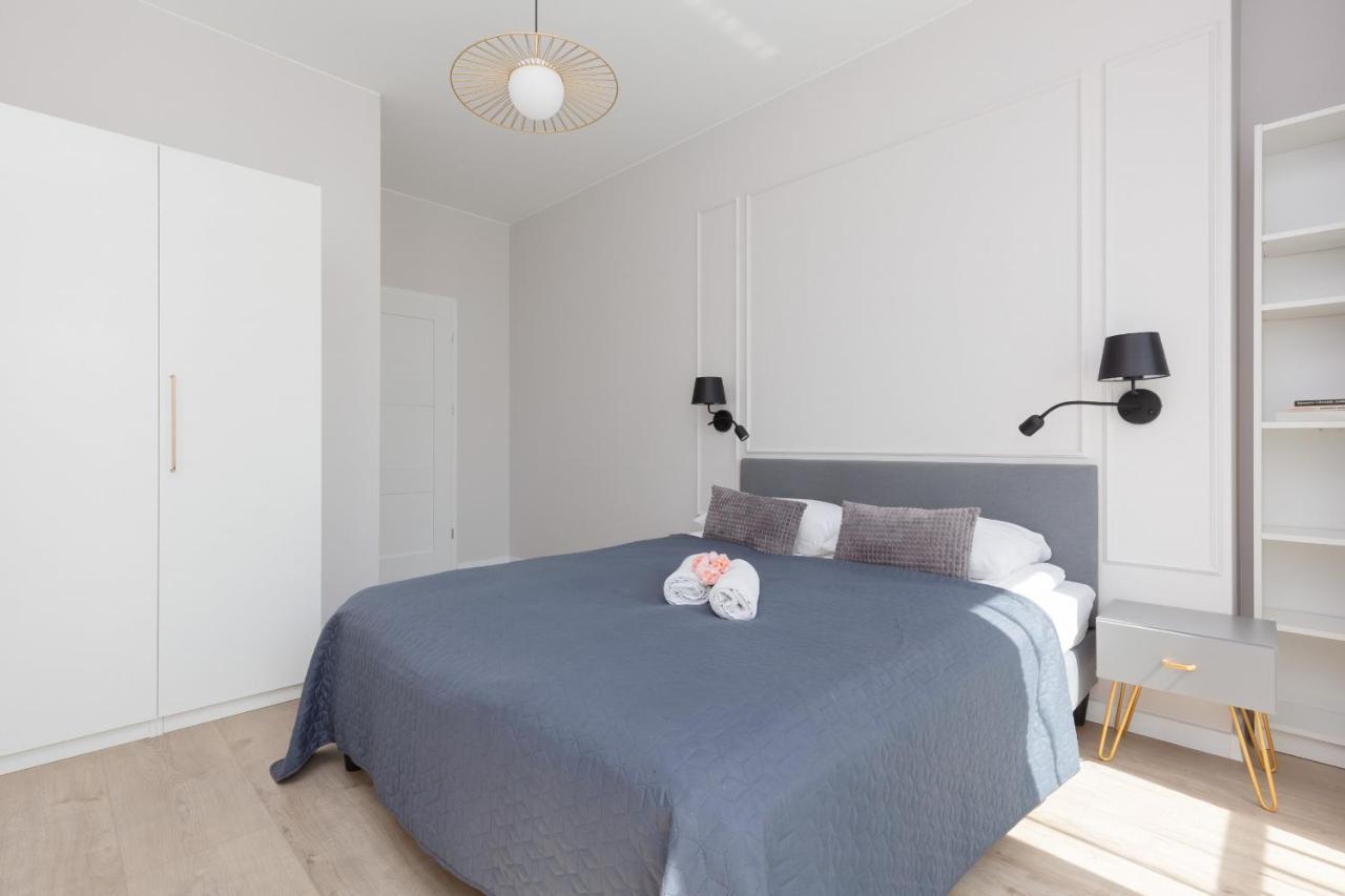 Modern Apartment With Balcony Warsaw Mokotow Aignera By Noclegi Renters Kültér fotó